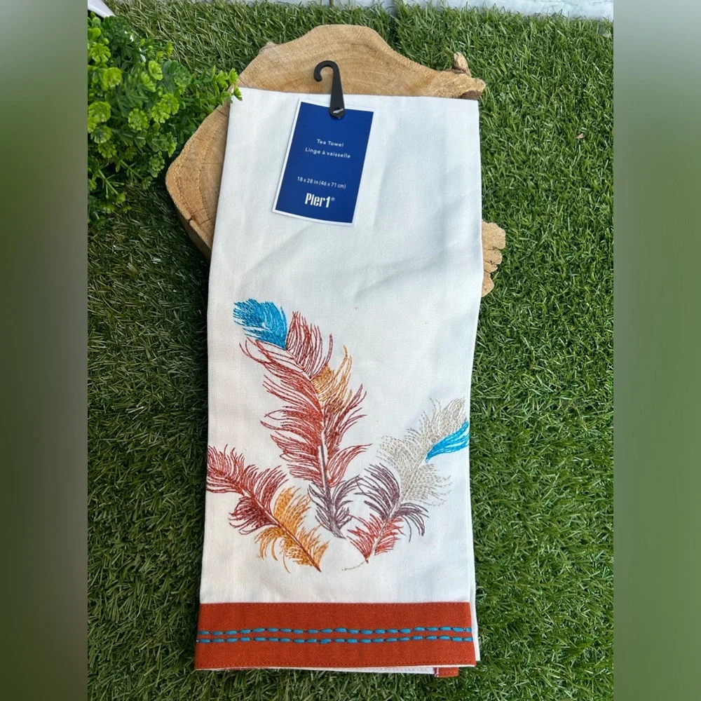 Pier 1 imports Tea Towel 18 x 28 in (46 x 71 cm) 100 cotton new   MADE IN INDIA